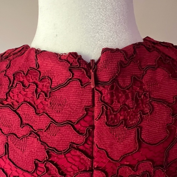 Lela Rose Red Floral Lace Long Sleeve Dress - Picture 6 of 10